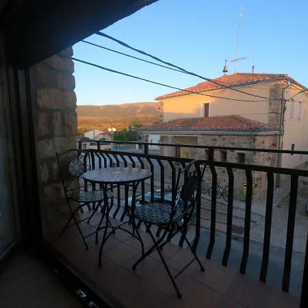 Apartamentos Sierra Y Mar Aldealengua De Pedraza Ceguilla Extérieur photo